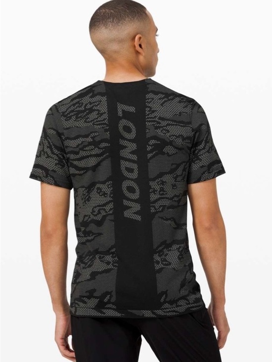 lululemon athletica Other - Lululemon Metal Vent Breathe Short Sleeve London
City Camo XL EUC